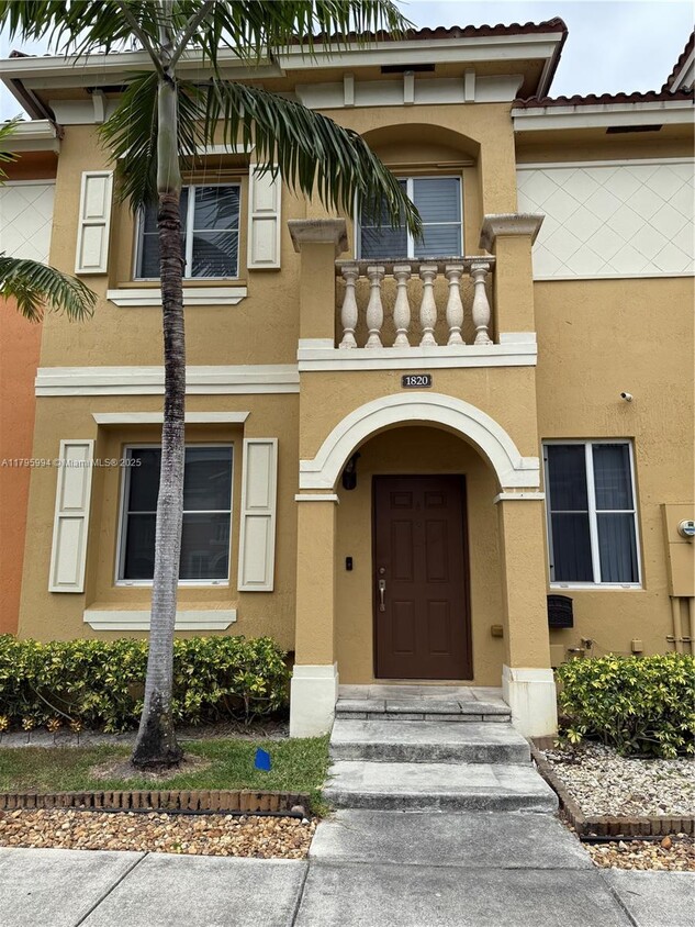 Primary Photo - 1820 SW 89th Terrace