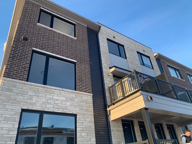 Building Photo - 801 Glenroy Gilbert Dr