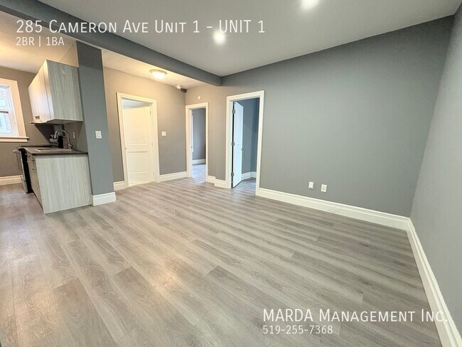 Photo du bâtiment - MODERN 2BED/1BATH APARTMENT NEAR UNIVERSITY OF WINDSOR+HYDRO