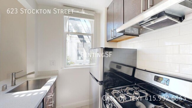 Foto del edificio - Spacious Studio with Generous Closet Space