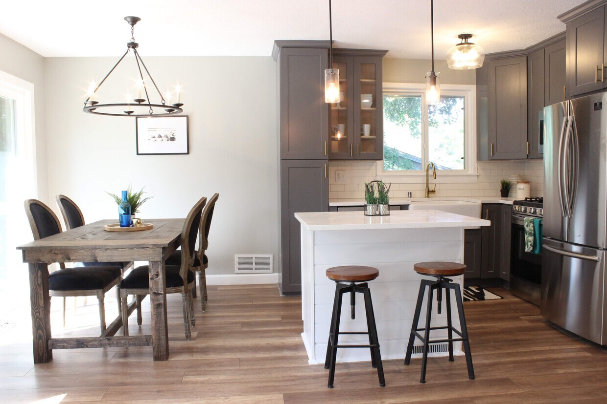 Foto principal - 6866 133rd St W