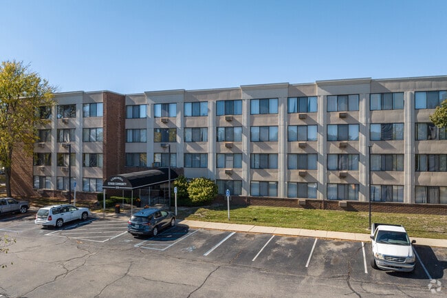 Foto del edificio - Corewell Senior Community