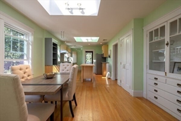 Primary Photo - 109 Rockview St