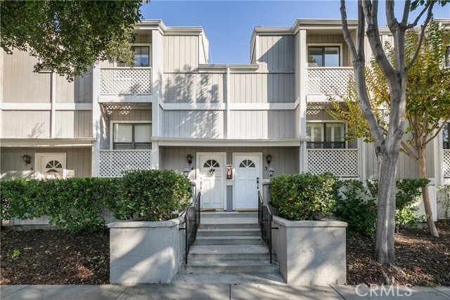 Primary Photo - 965 E Del Mar Blvd