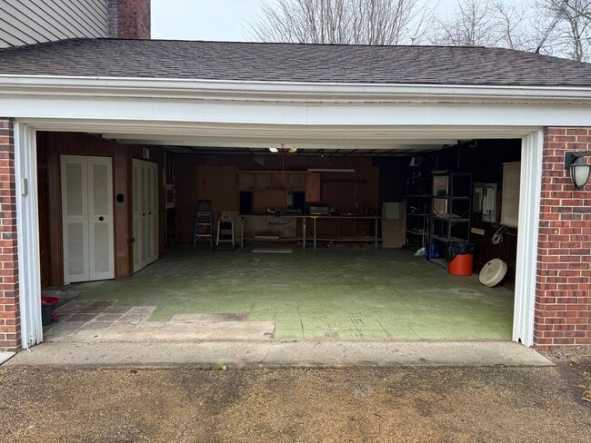 Foto del edificio - 448 Lake Ave