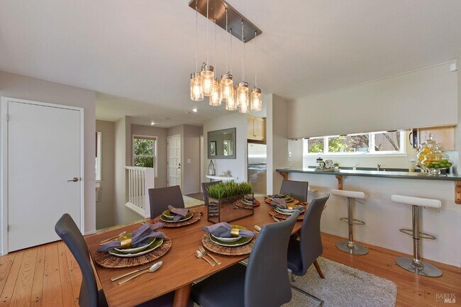 Building Photo - 14 Marin Ave