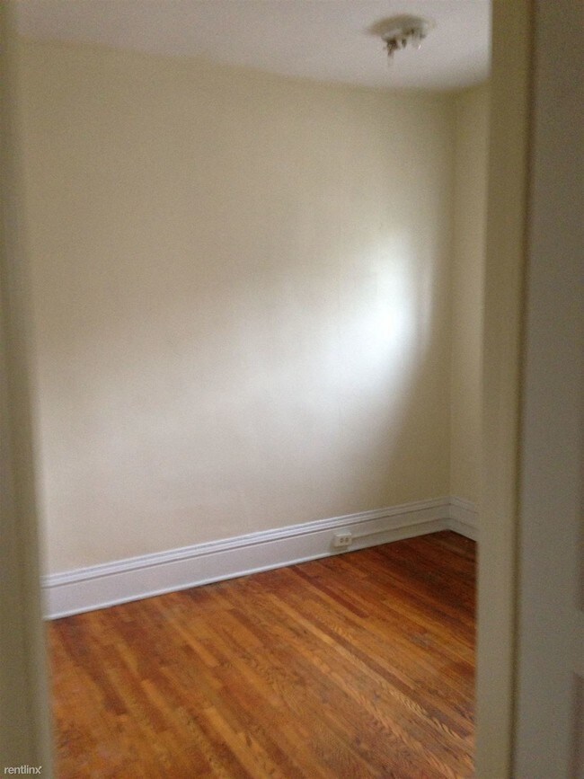 Building Photo - 1 br, 1 bath  - 121 Madison Ave SE Apt 7