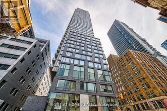 Building Photo - 101 Peter St