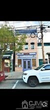 Building Photo - 102 S Broadway