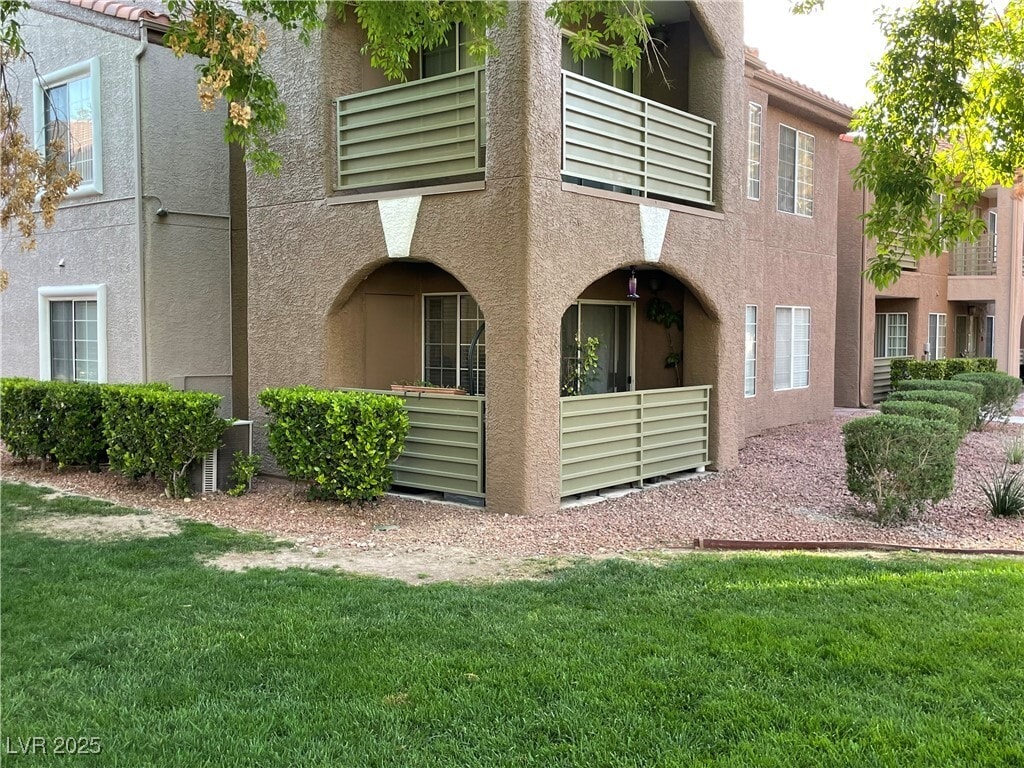 Primary Photo - 2121 Sealion Dr