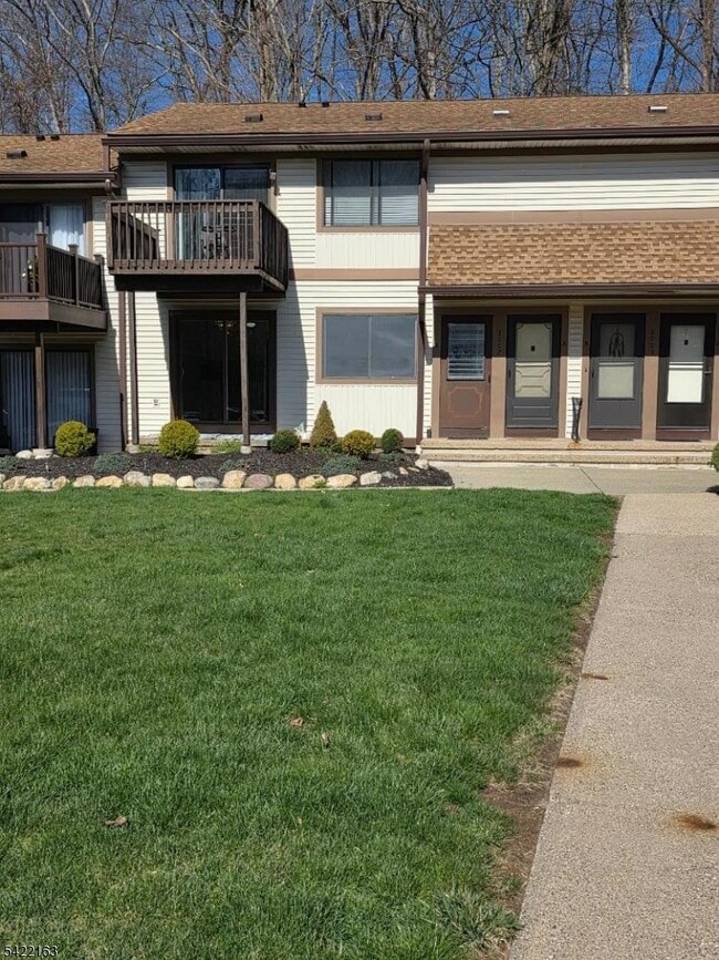 Building Photo - 2007A Stonegate Ln