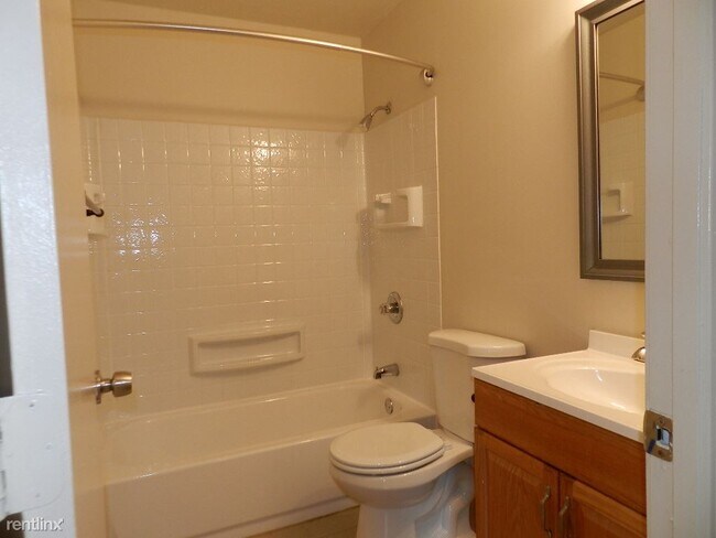 Foto del edificio - 5620 Ailanthus Trail