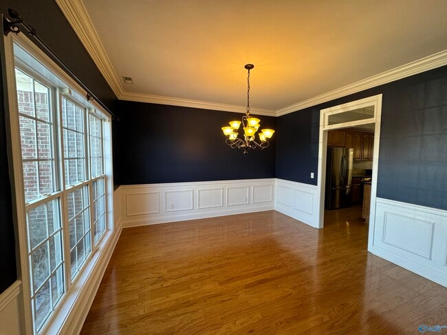 Building Photo - 126 Bilton Dr