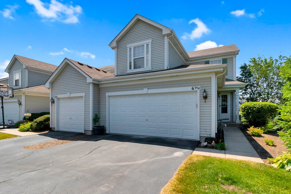 620 Prairie View Dr, Minooka, IL 60447 Townhome Rentals in Minooka IL