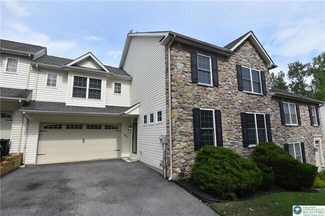 Foto del edificio - 101 Highlands Blvd