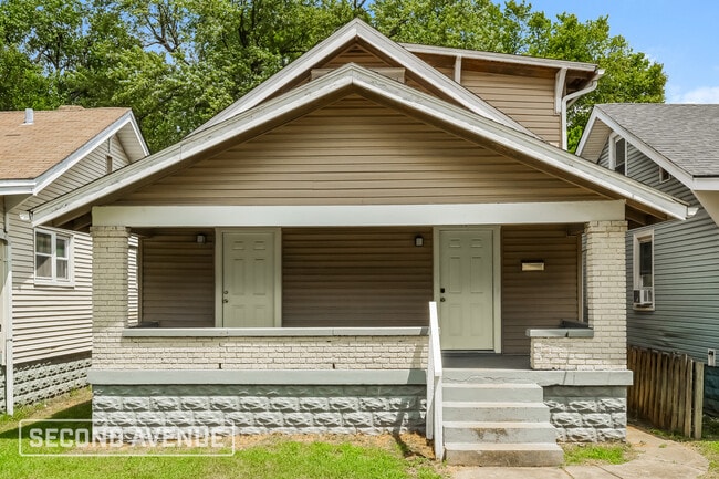 Building Photo - 459 S 41st St