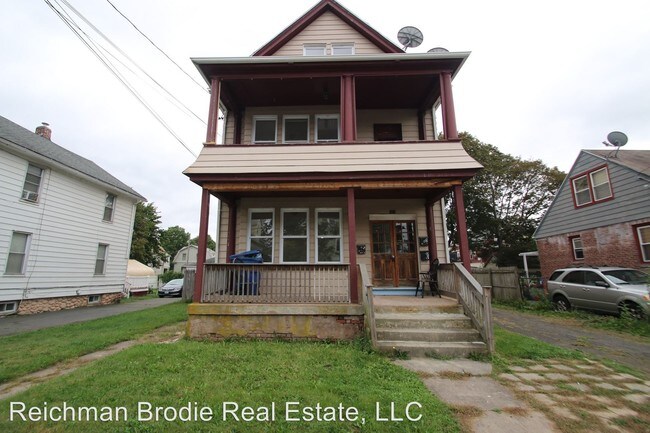 Foto del edificio - 38 Concord St