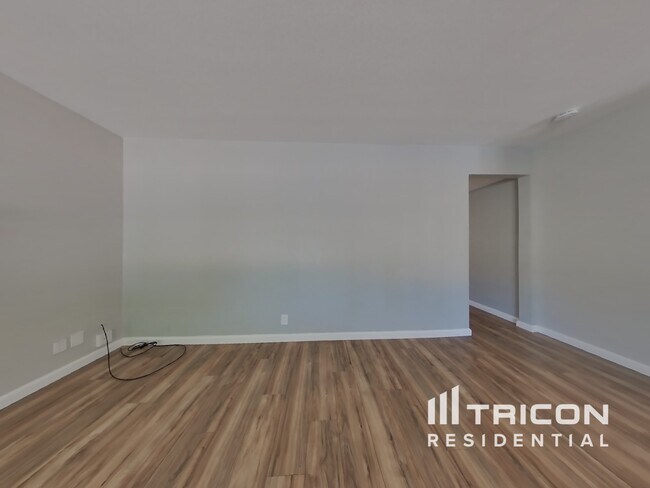 Building Photo - 5041 Whittier Drive Sacramento CA