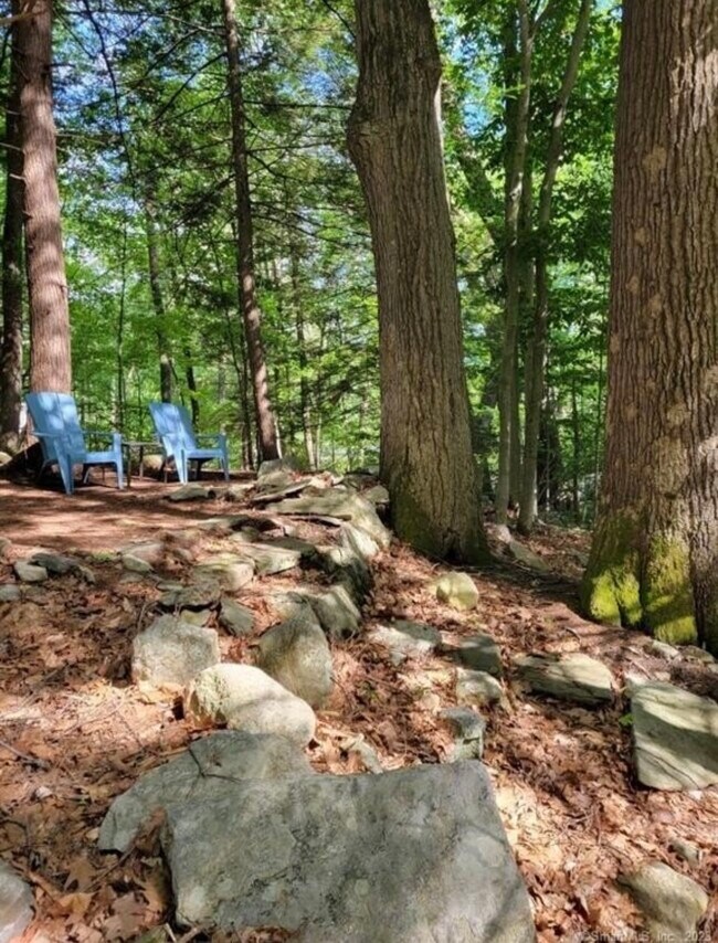 48 Wrights Crossing Rd Unit 2, Pomfret Center, CT 06259 Apartments in Pomfret Center, CT