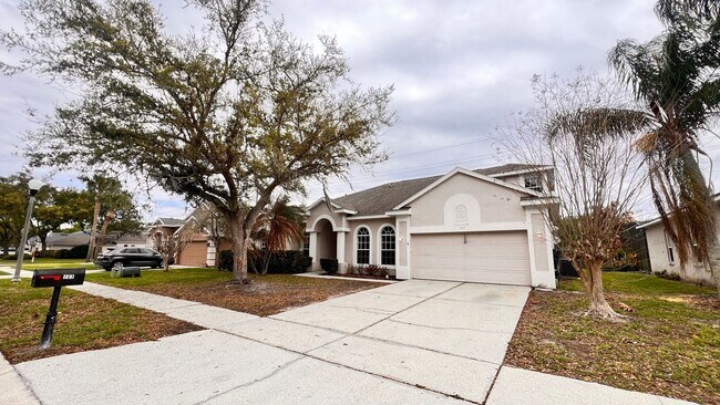 Foto del edificio - Spacious 4BR Home in Winter Springs | 2,874 Sq Ft | Pet-Friendly | Near Park & Playground