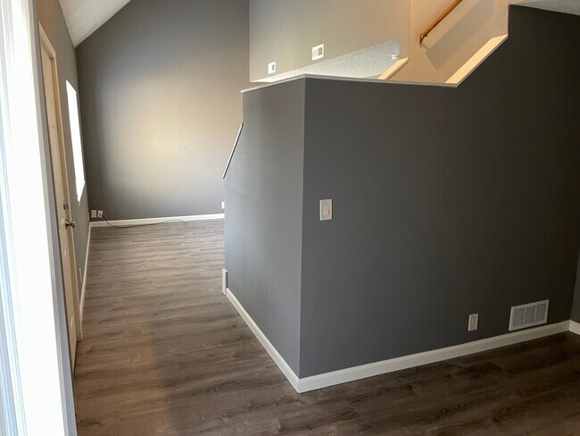 Building Photo - 203 Wisconsin St