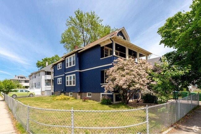 Building Photo - 35 2nd St