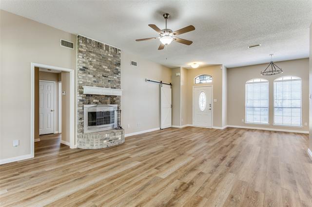Foto del edificio - 1132 Windy Meadows Dr