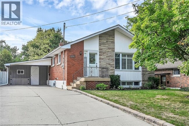 Building Photo - 174 Kings Forest Dr