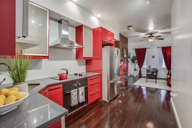 Foto del edificio - 212 9th St