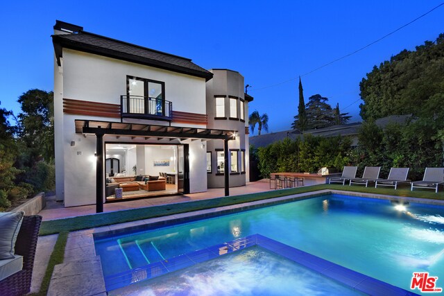 Foto del edificio - 14520 Greenleaf St