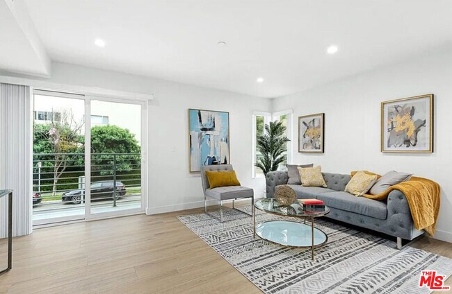 Foto del edificio - 5405 Hermitage Ave
