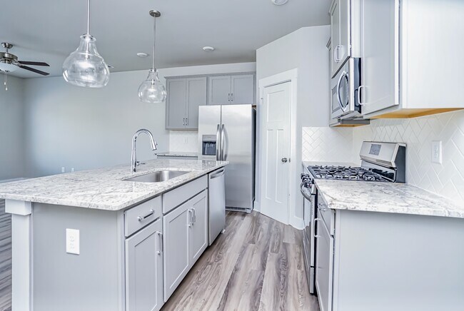 Photo - 207 Broad Banyan Ct Townhome