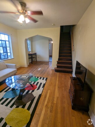Building Photo - 703 Transverse Ave