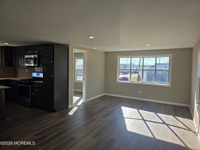 Foto del edificio - 469 S Green St