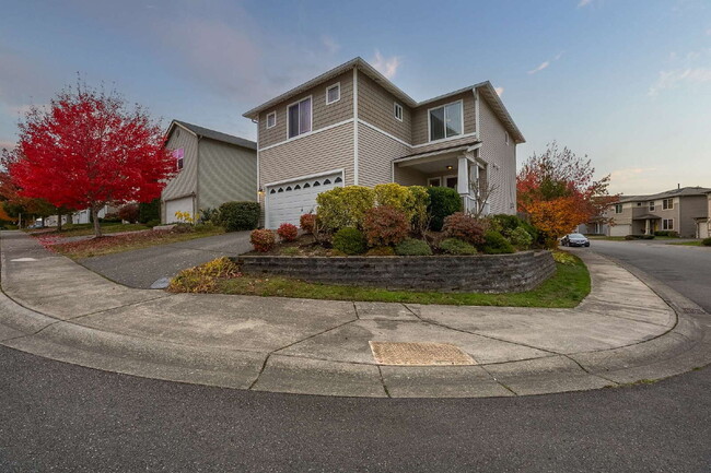 Foto del edificio - Spacious 3 Bedroom 2.5 Bathroom Rental Pro...
