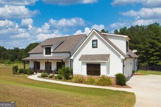 Building Photo - 1020 Arbor Ln
