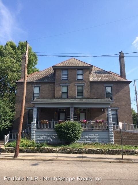 Building Photo - 77-79 W Hubbard Ave