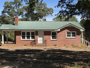Building Photo - 120 Menton St