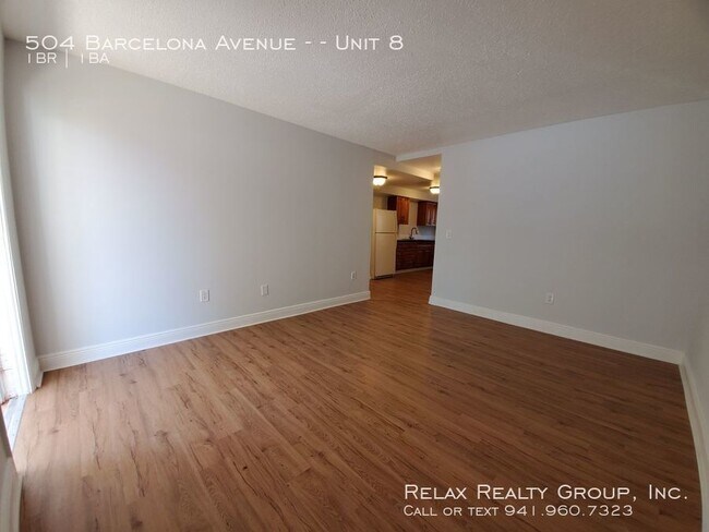 Building Photo - 504 Barcelona Ave