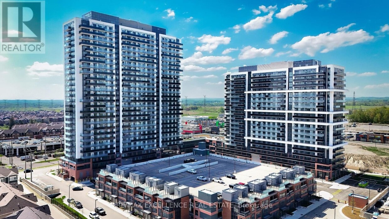 Photo principale - 2545-2545 Simcoe St N