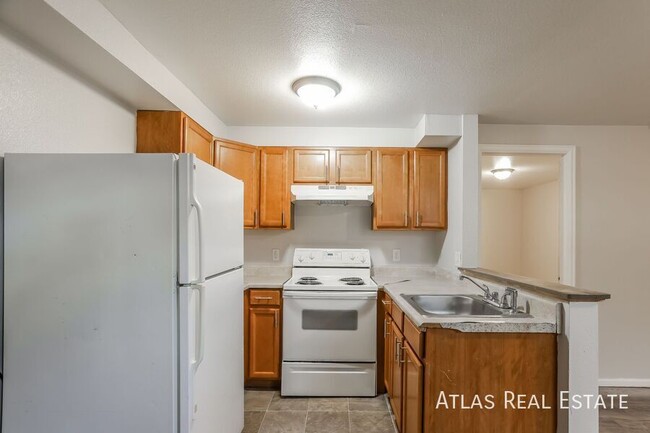 Foto del edificio - Fresh and Spacious 1 bed 1 bath in Denver!...