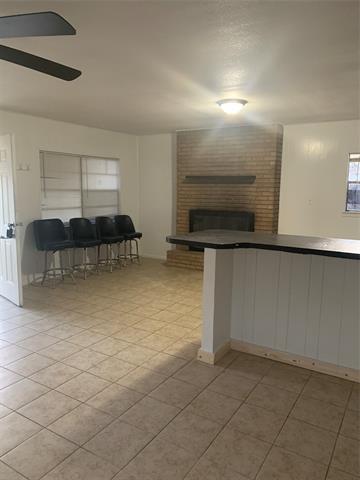 Foto del edificio - 7026 Camp St