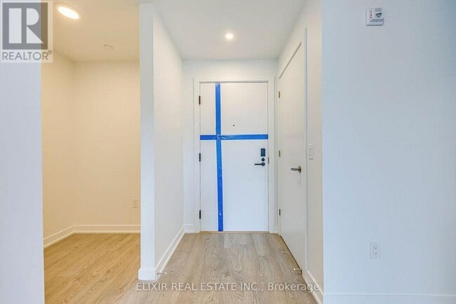 Building Photo - 720 Whitlock Ave