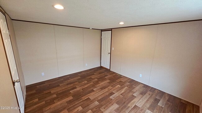 Building Photo - 902 NC-241