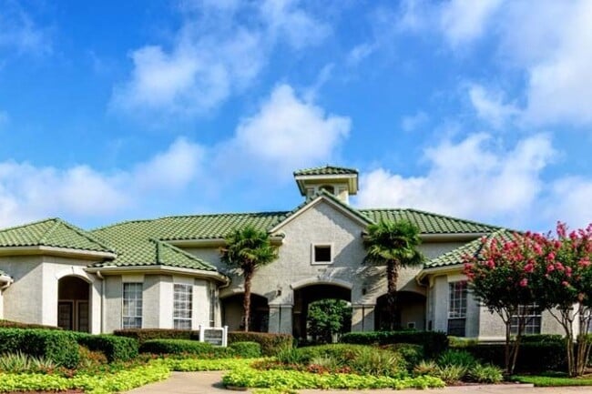 Building Photo - Cortland Wortham