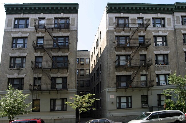 Building Photo - 510 W 184th St