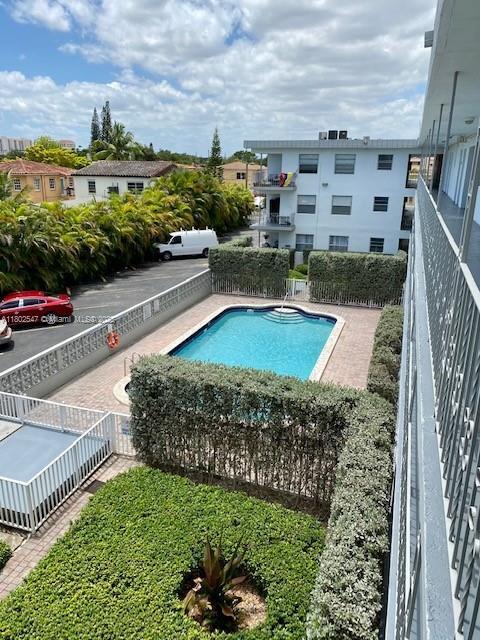 Foto del edificio - 3100 W Flagler St