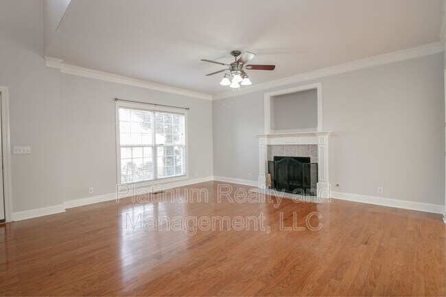 Building Photo - 4113 Olivet Dr