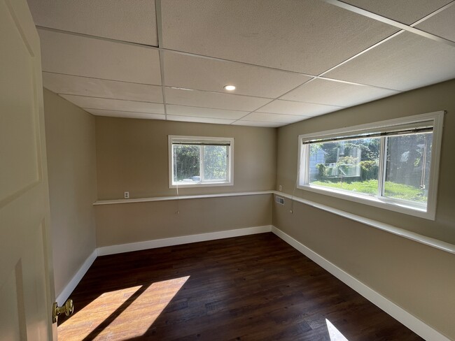 Building Photo - 35090 Ewert Ave
