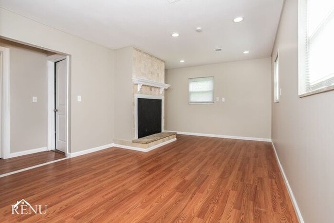 Building Photo - 61 Beckford Dr